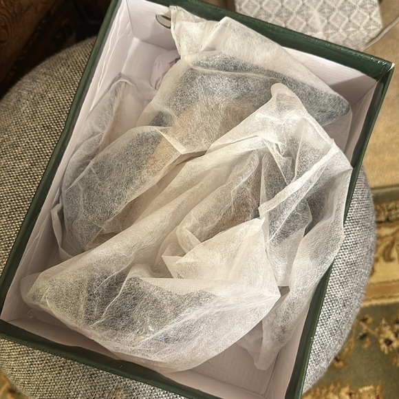 Jazzy black heels!! - Picture 5 of 6